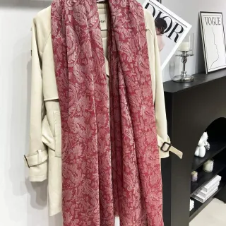 Cachecol de cachemira longo franjado em vinho vermelho com jacquard floral paisley