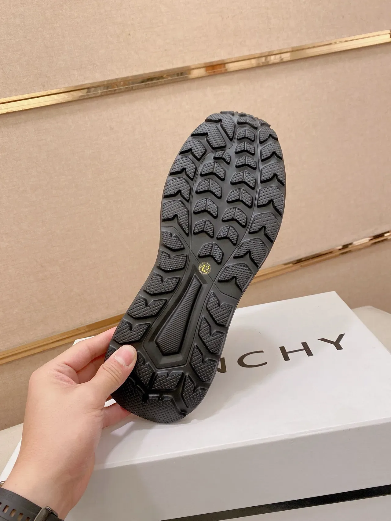 Givenchy City Sport White and Beige Lifestyle Sneakers 9