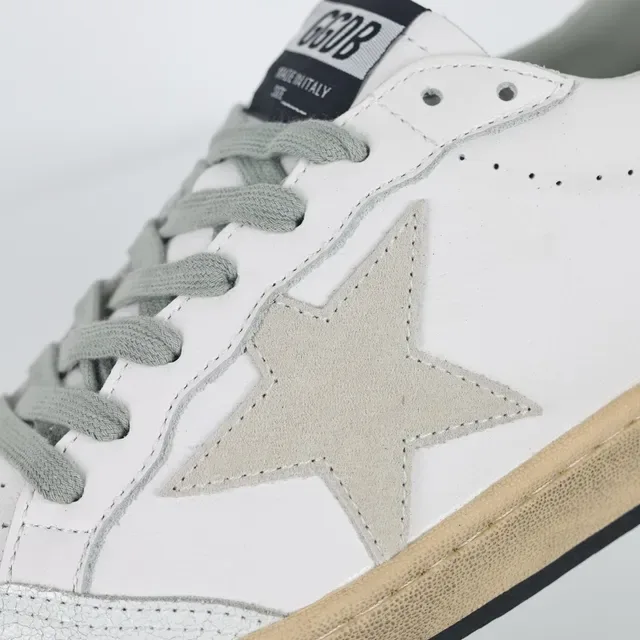 Golden Goose Super-Star Blanc Gris Étoile Lifestyle Sneakers 6