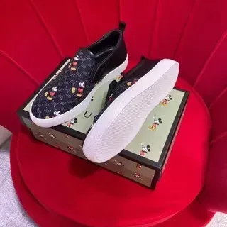 Gucci Ace Mickey Mouse Impresión Slip-On Lifestyle Zapatillas