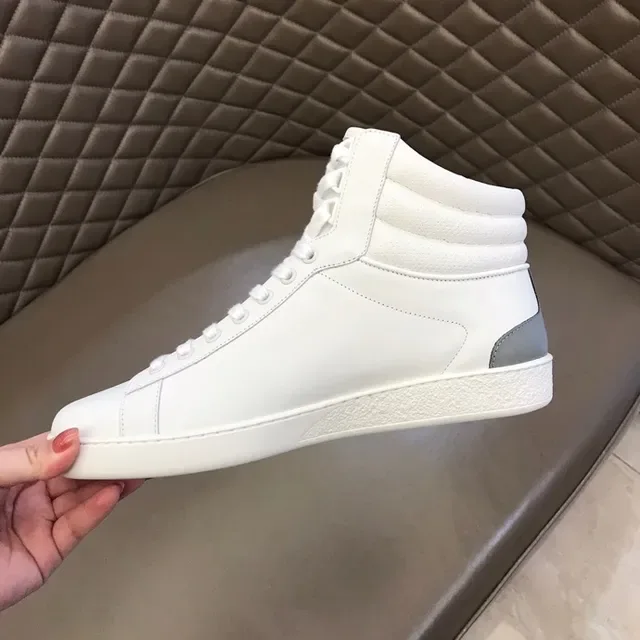 Gucci Ace Perforated Logo White Lifestyle Sneakers 8