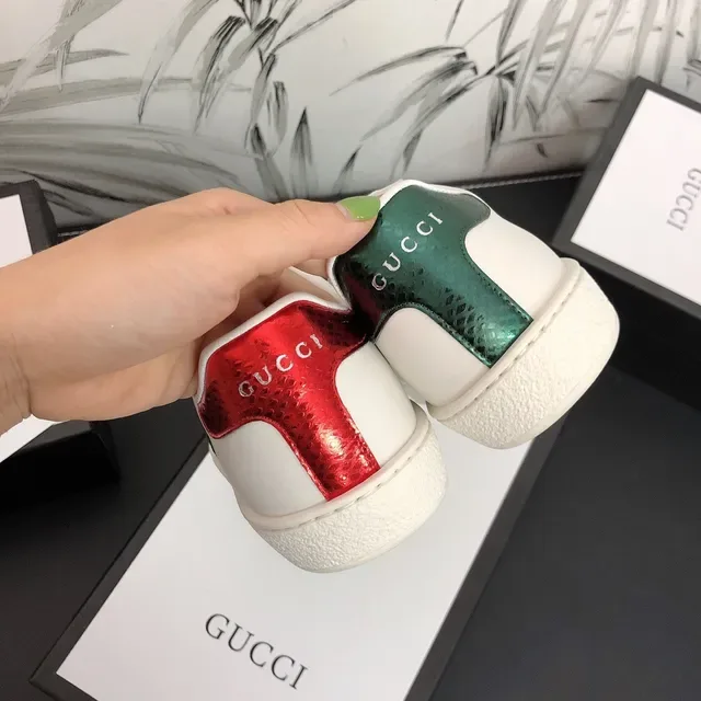 سينيكرز Gucci Ace Tiger أبيض أخضر أحمر 2