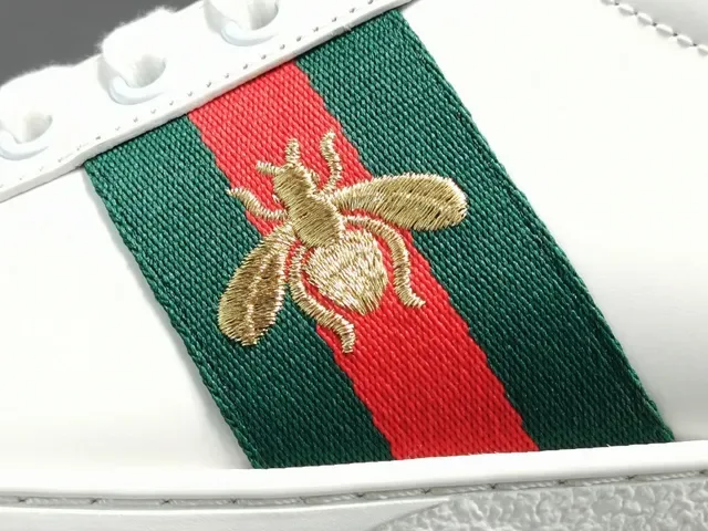 Gucci Ace Blanc Vert Rouge Web Stripe Bee Embroidery sneakers lifestyle 4