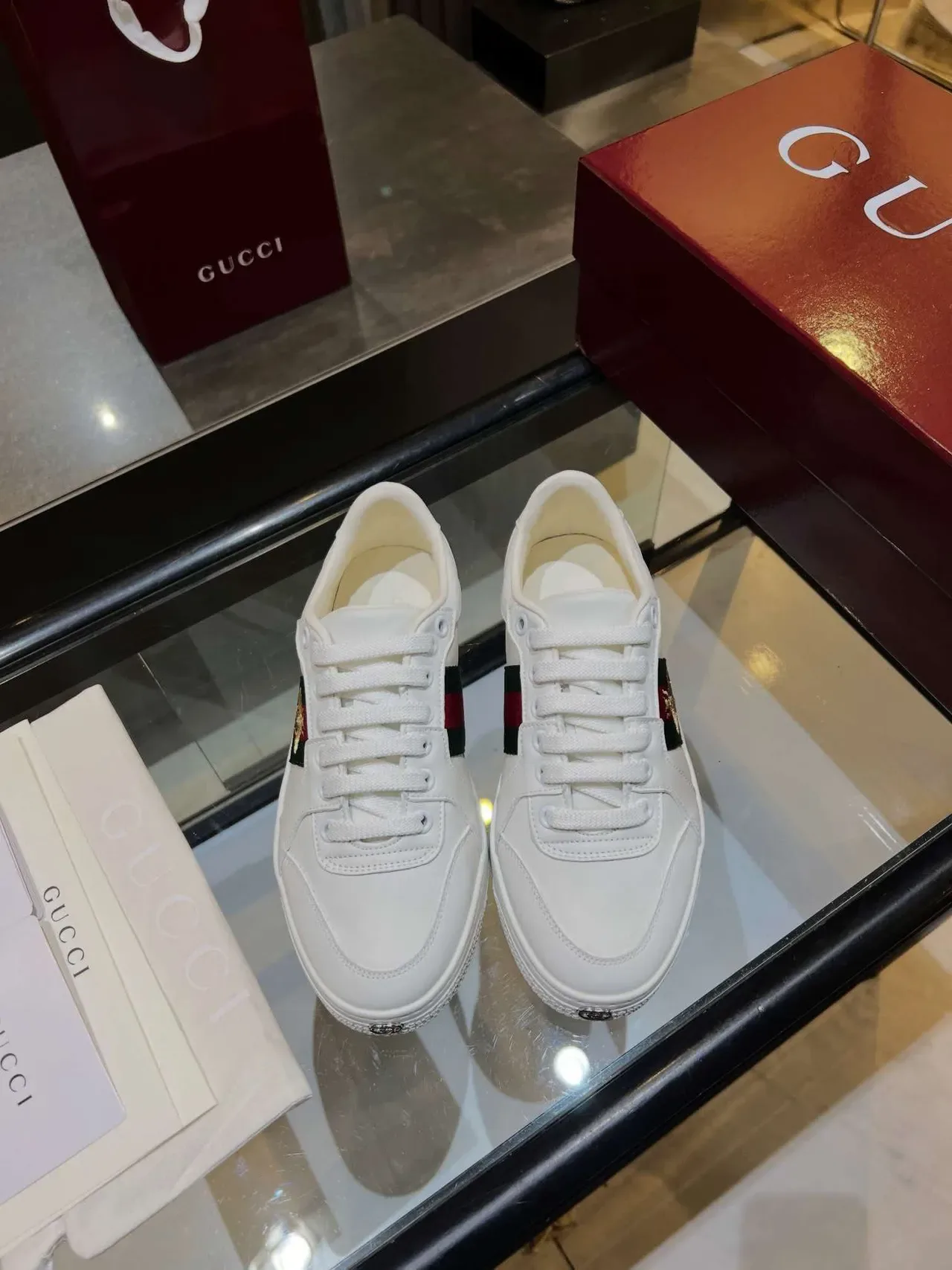 Gucci Ace White Green Red Web Stripe Lifestyle Sneakers 2