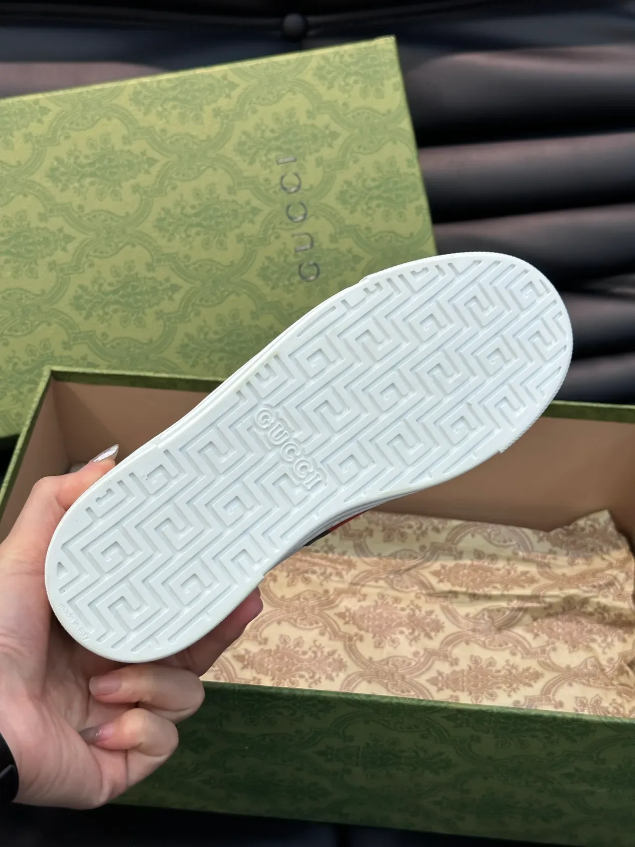 古驰 Ace 白色海军蓝红色 Web Stripe 生活球鞋 2