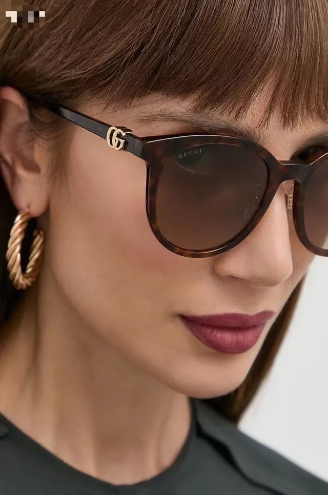 Gucci نظارات شمسية أسود ذهبي شكل عين القطة إطار أسيتات 3