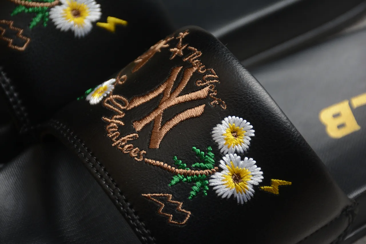 Gucci Black Gold Embroidered Floral Leather Strap Slippers 6