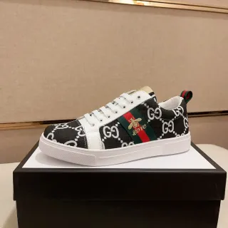 Gucci 黑白 Monogram 帆布 Web Stripe 生活方式运动鞋