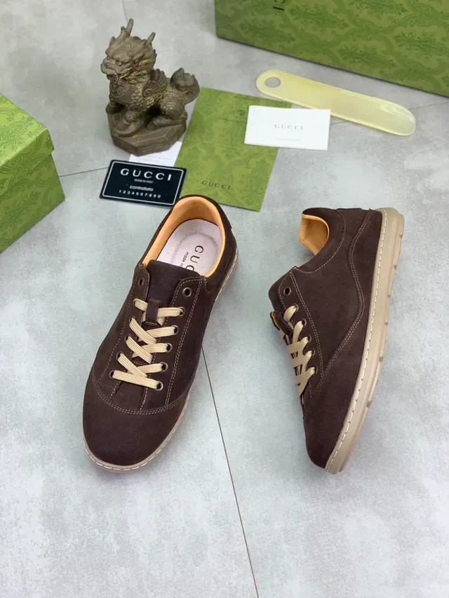 Gucci 棕色麂皮系带休闲鞋 5