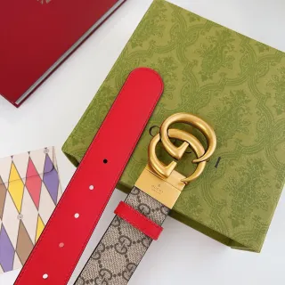 Cinto Gucci Double G de Couro Vermelho e Cinto de Couro com GG Monogram em Tecido