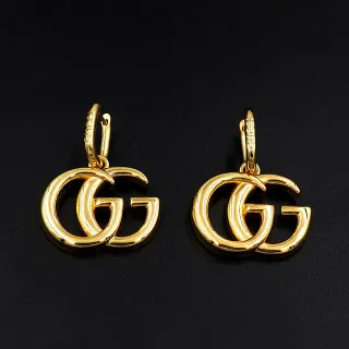 Gucci Double G Interlocking Logo أقراط ذهبية اللون