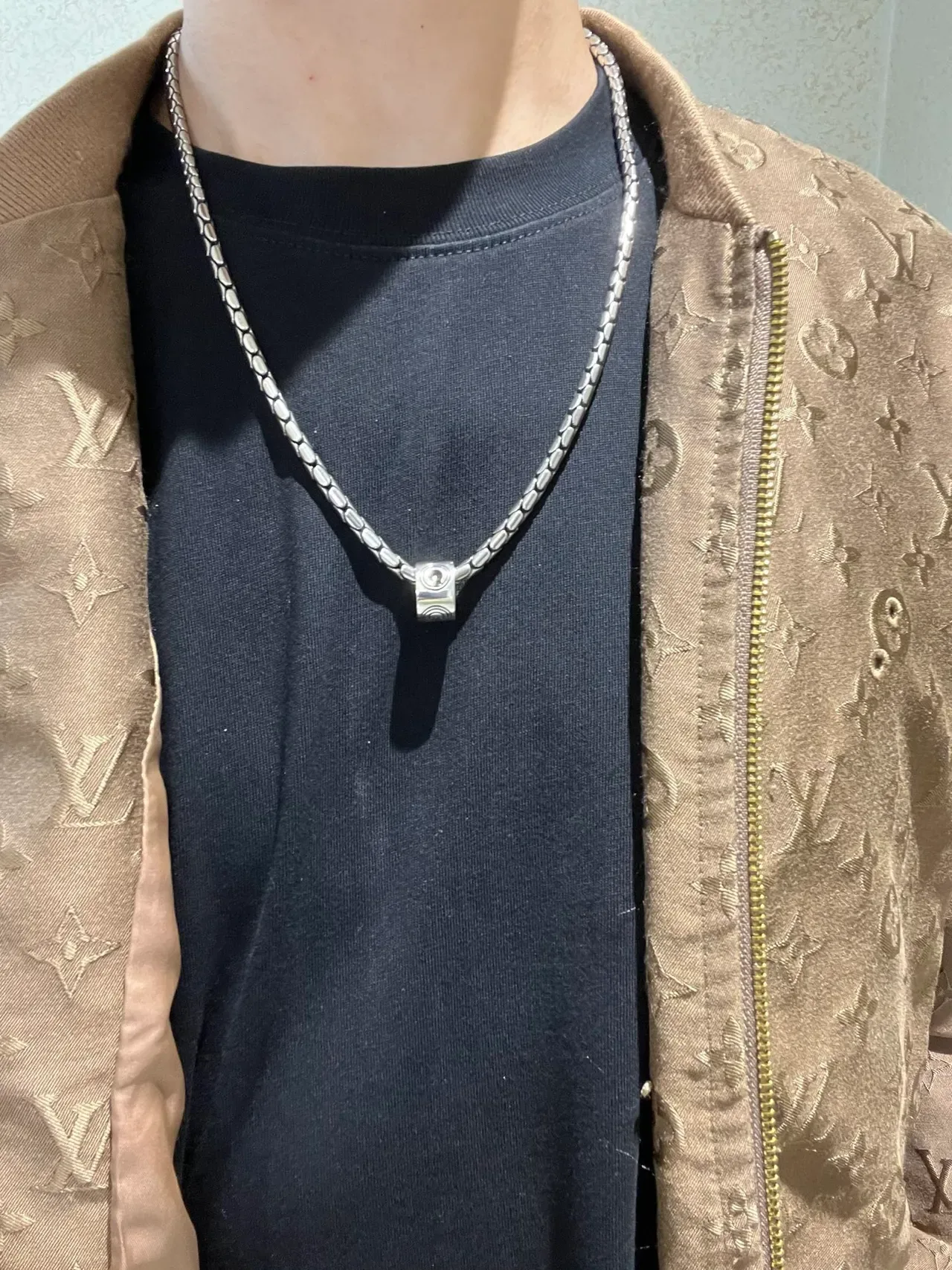 Gucci G-Link Oval Chain Silver Necklace 8