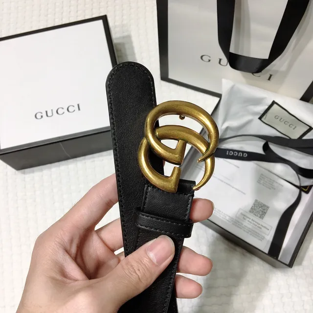 Gucci GG Marmont Black Gold Interlocking Double G Buckle Smooth Leather Belt 9
