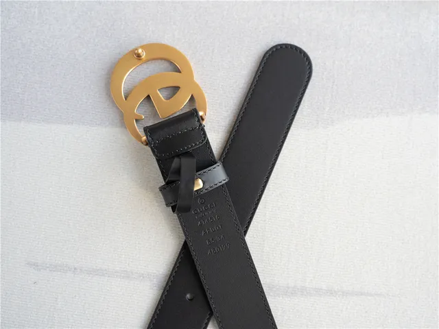 Gucci GG Marmont Black Gold Interlocking G Buckle Smooth Leather Belt 4