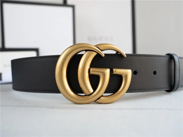 Gucci GG Marmont Black Gold Interlocking G Buckle Smooth Leather Belt 6