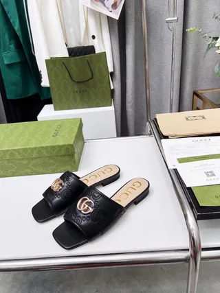 Gucci GG Marmont Black Quilted Leather Slide Slippers 5