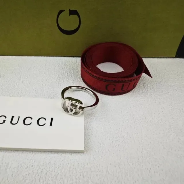 Gucci GG Marmont Interlocking Double G Stackable Rings 4