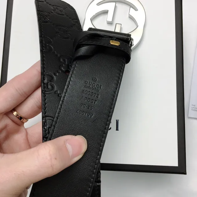 Gucci GG Marmont Interlocking G Buckle Ceinture en cuir noir 3