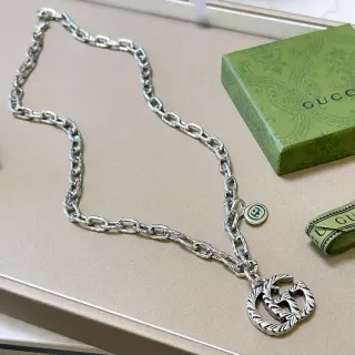 Colar Gucci GG Marmont Interlocking G Corrente Texturizada em Corda