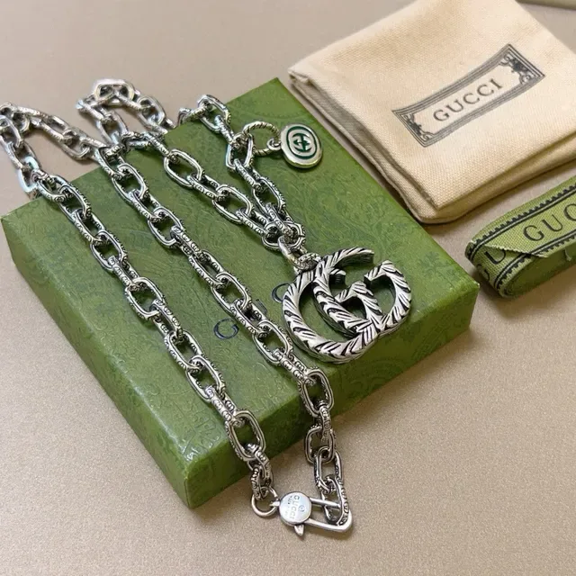 Gucci GG Marmont Interlocking G Rope-Textured Chain Necklace 4