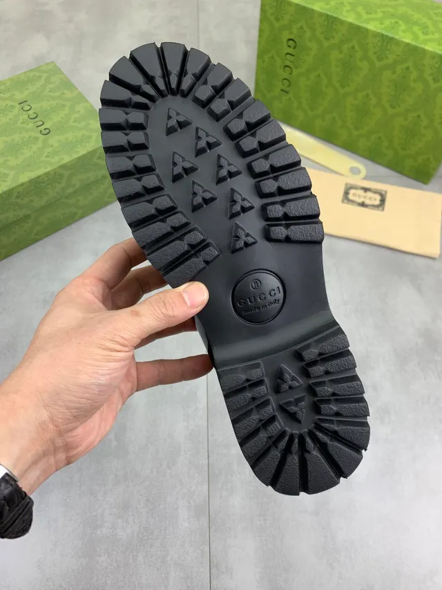 Gucci GG Marmont Loafer cuir patenté noir Loafer 2