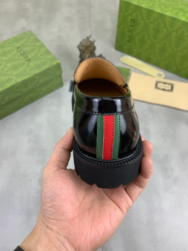 Gucci GG Marmont Loafer cuir patenté noir Loafer 3