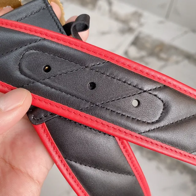 Gucci GG Marmont Ceinture en cuir noir et rouge matelassée 3