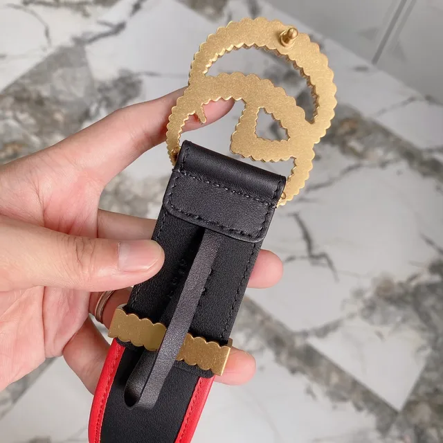 Gucci GG Marmont Ceinture en cuir noir et rouge matelassée 8