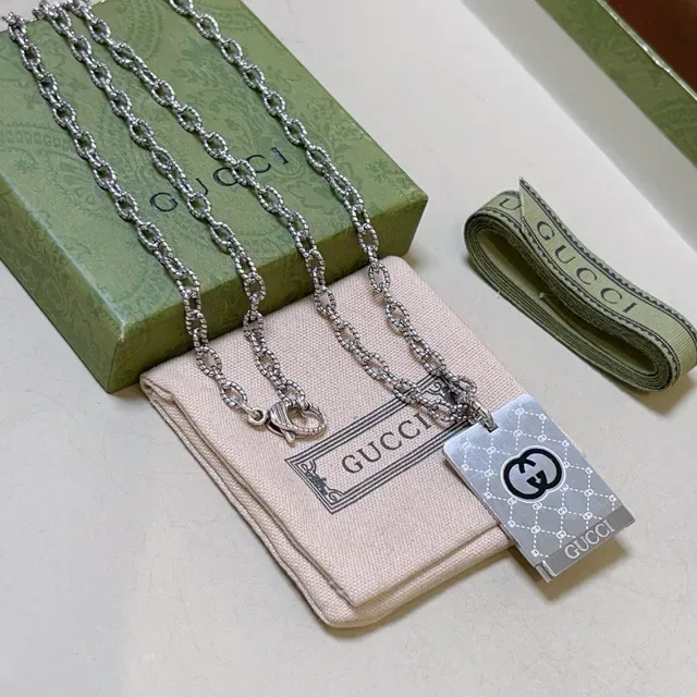 Gucci GG Marmont Silver Black Chain Rectangular Pendant Necklace 6
