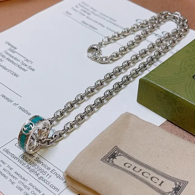 Gucci GG Marmont Cadena de eslabones plateada azul colgante doble aro giratorio 4