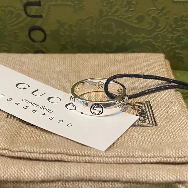 Gucci GG Marmont Silver Green Engraved Heart Motif Interlocking G Logo Ring 3