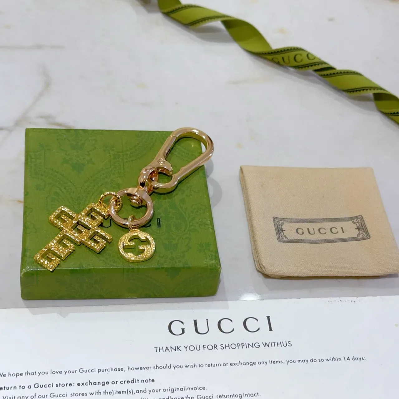 Gucci Or Vert Métal Interlocking G Logo Bracelet 4