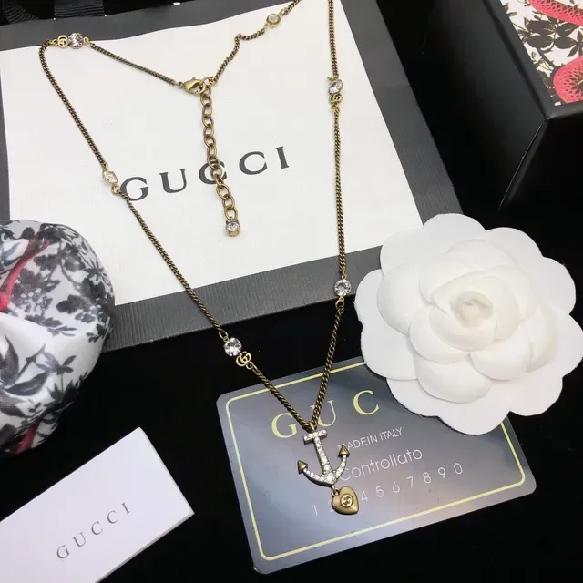 Gucci Gold White Chain Anchor Pendant Necklace 8