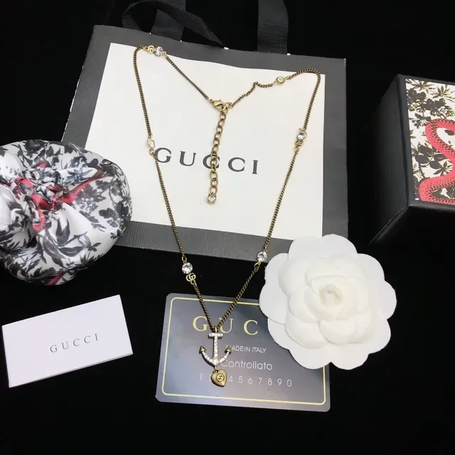 Gucci Gold White Chain Anchor Pendant Necklace 9