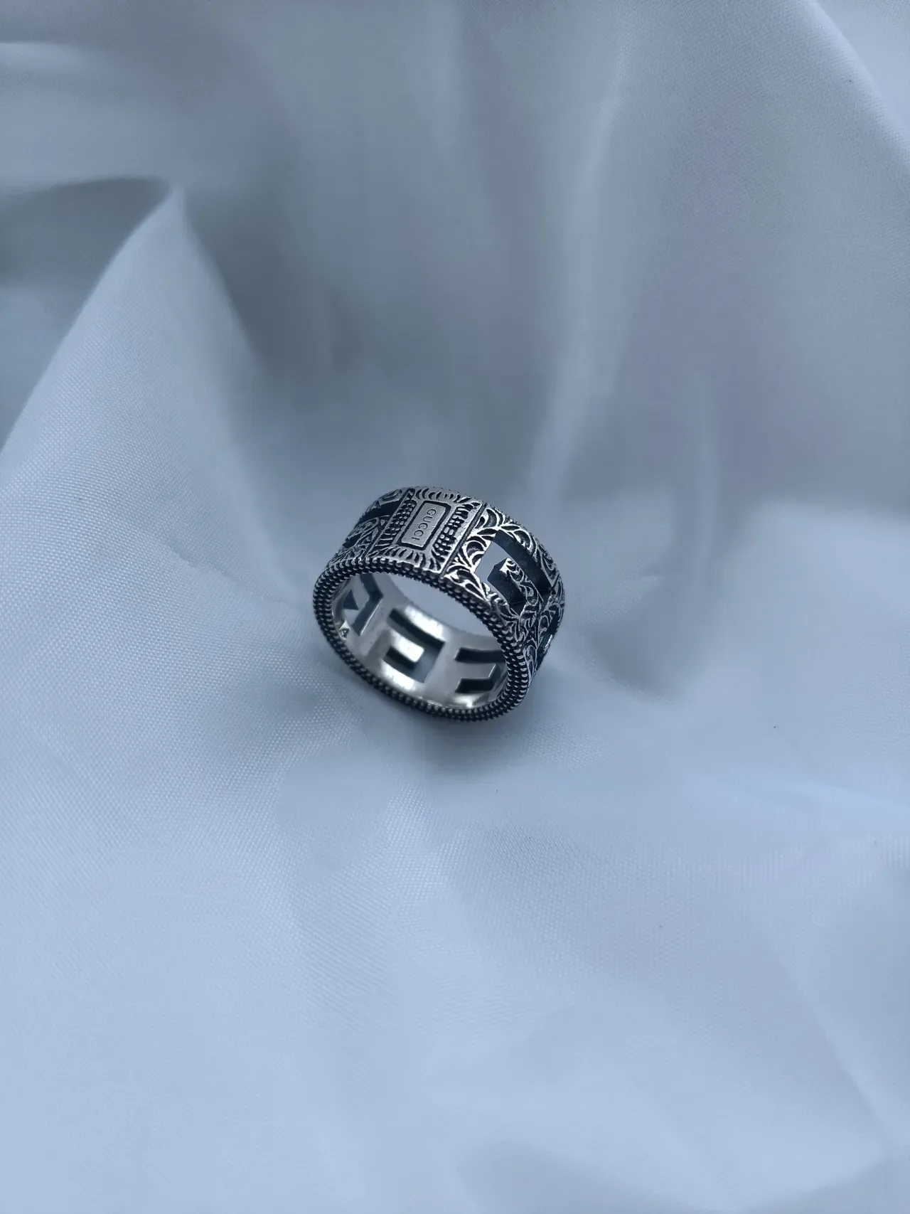 Gucci Greek Key Silver Black Wide Band Engraved Motif Ring 4