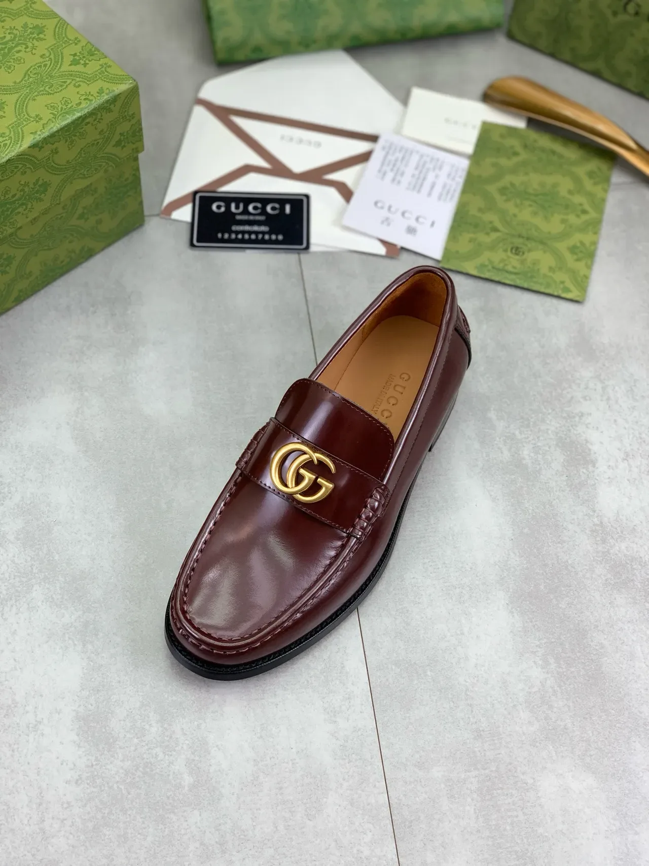 Gucci Horsebit 1955 酒红色 抛光皮革 乐福鞋 3