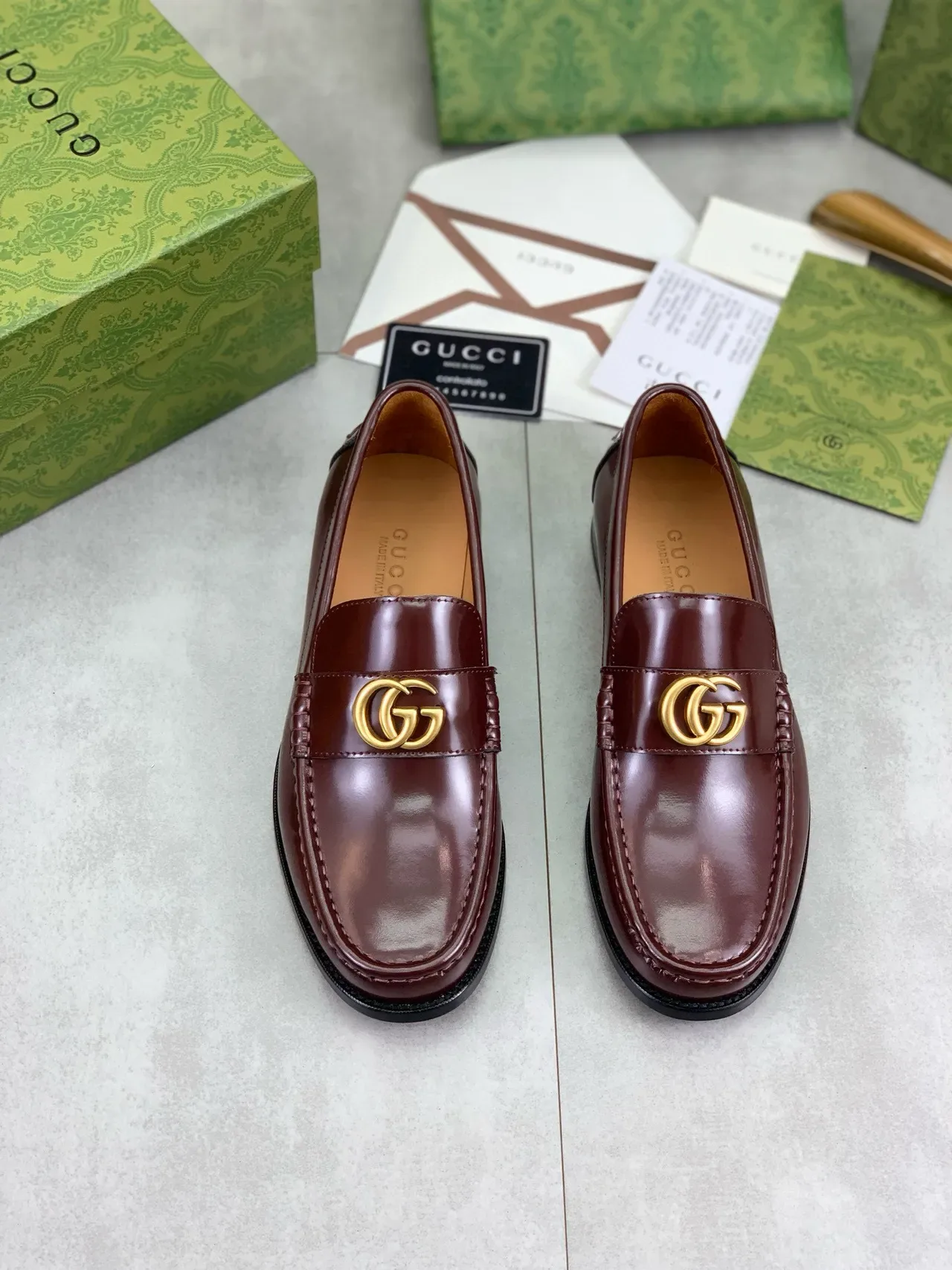 Gucci Horsebit 1955 酒红色 抛光皮革 乐福鞋 4