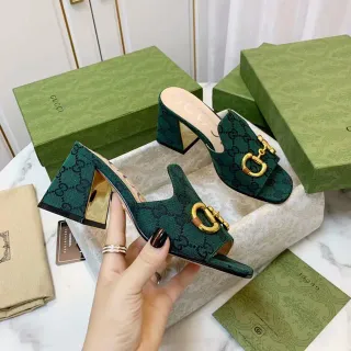 Gucci Horsebit 1955 أخضر ذهبي GG Monogram Canvas Buckle Casual Sandals