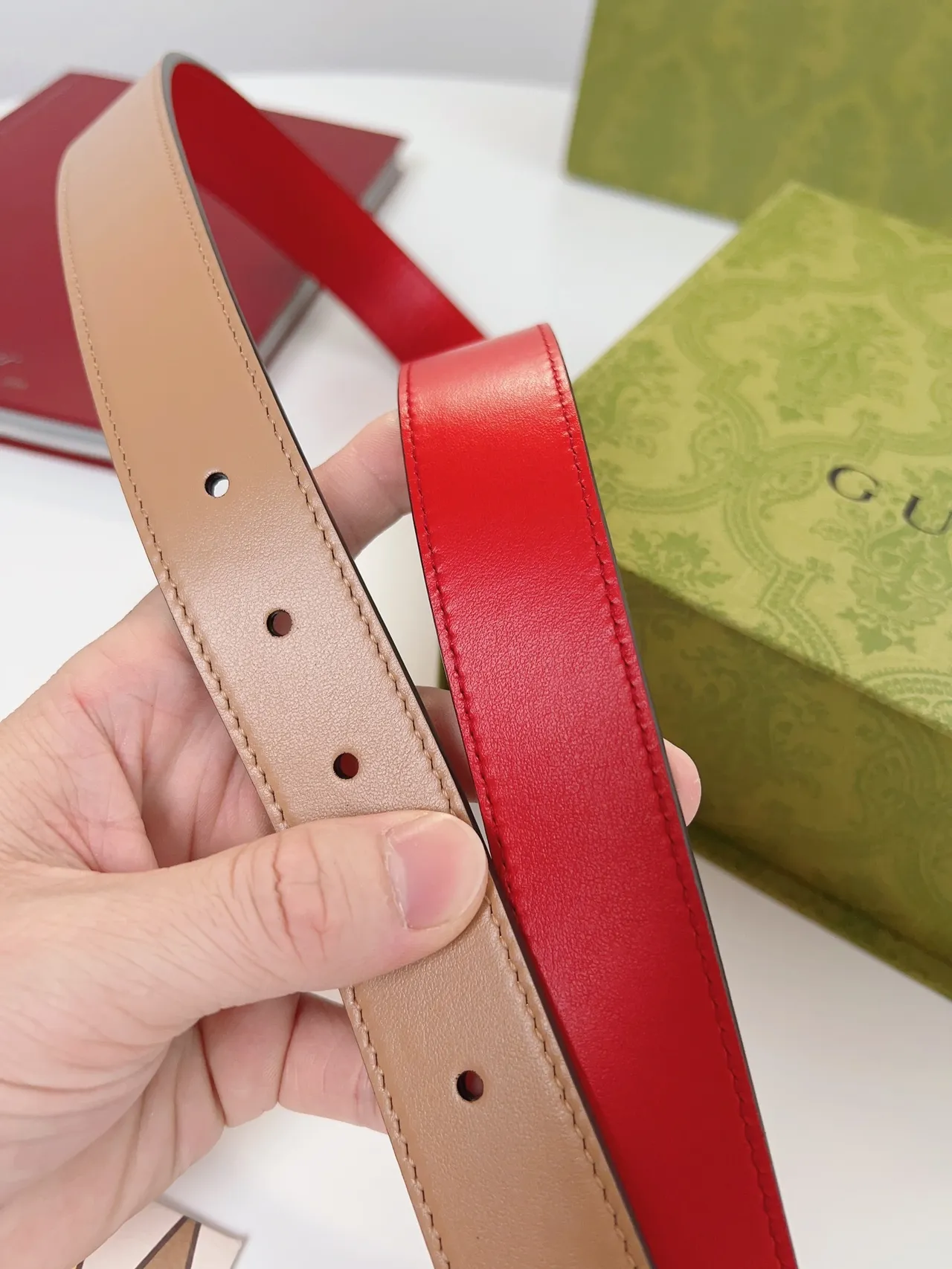 Gucci Horsebit 1955 Reversible Red and Beige Leather Belt 3