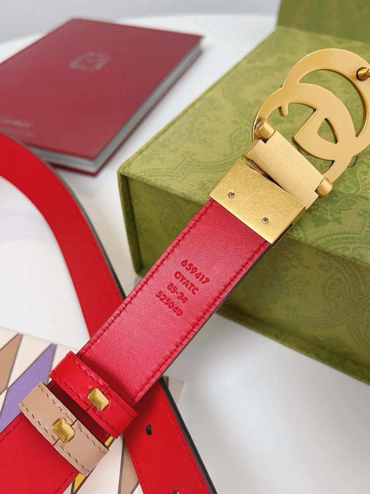 Gucci Horsebit 1955 Reversible Red and Beige Leather Belt 5