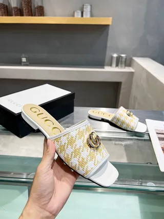 Gucci Horsebit 1955 Yellow and White Woven Slippers 9
