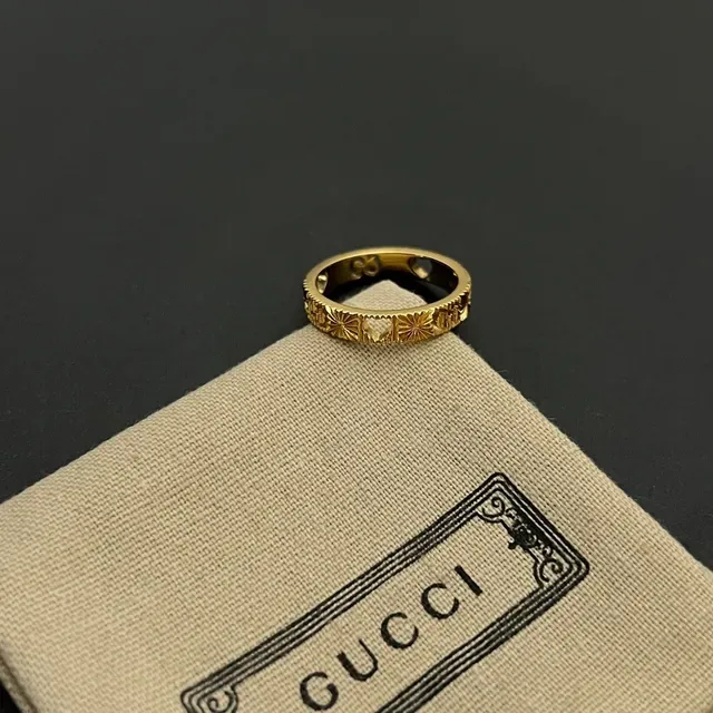 Gucci Icon Bague 18K Or Motif Étoile 5