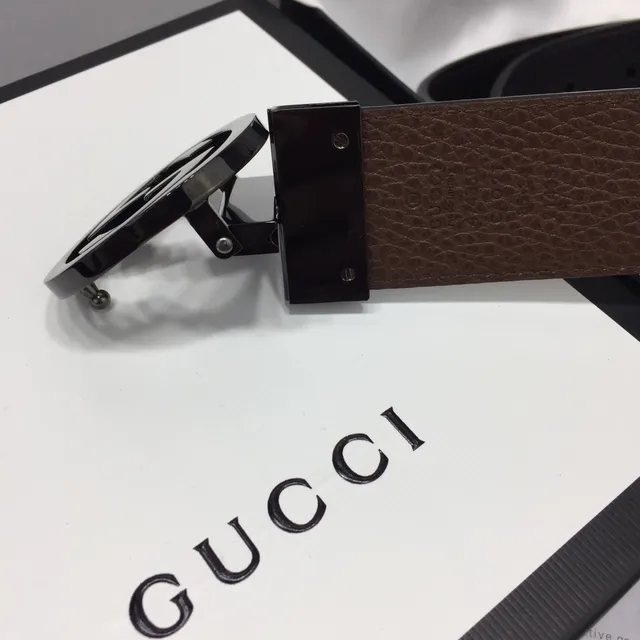 Gucci Interlocking G Belt Ceinture en cuir noir et marron 3