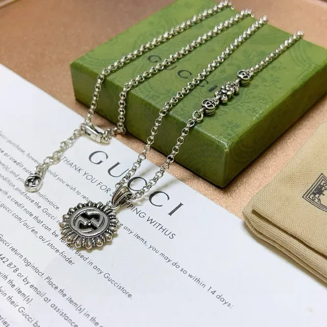 Gucci Interlocking G Sunburst Pendant Necklace 9