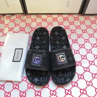 Gucci Monogram-Print Holográfico GG Zapatillas de deslizamiento