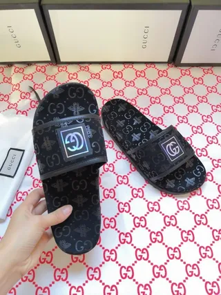 Gucci Monogram-Print Holographic GG Slide Slippers 4