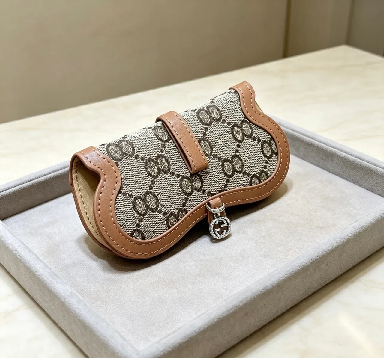 Gucci Ophidia Beige Brown GG Monogram Canvas Tan Leather Trim gafas de sol 2