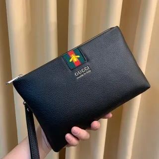 Gucci Ophidia Black Pebbled Leather Envelope Clutch
