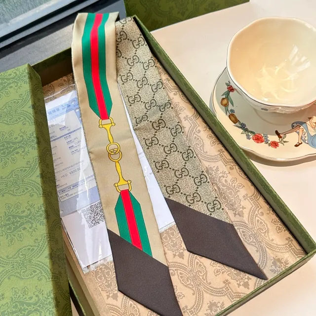 Gucci Ophidia GG Monogram Web Stripe Silk स्कार्फ 3