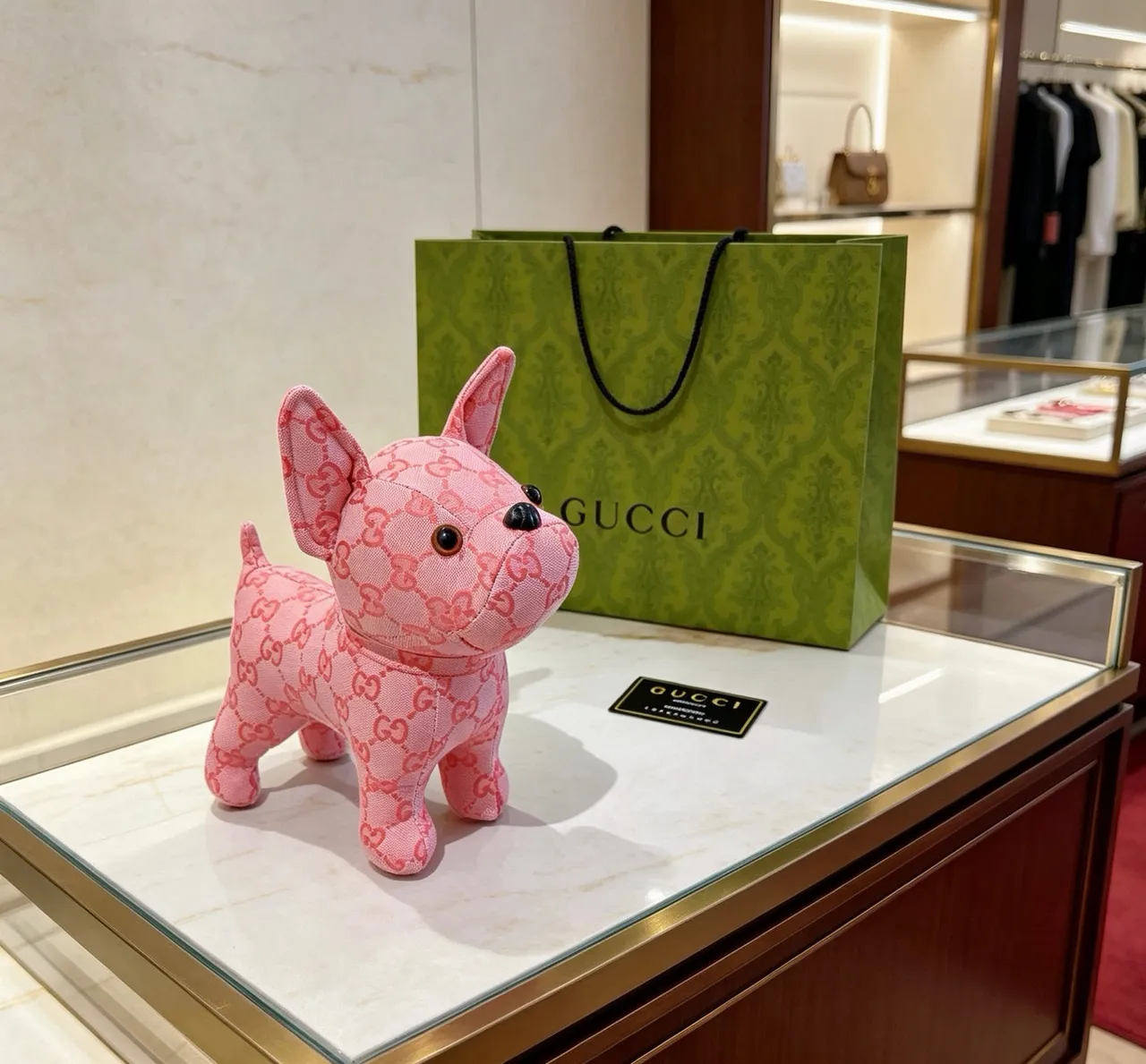 Gucci Sac à main rose et noir peluche bulldog silhouette GG monogramme tissu jacquard 3